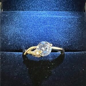 Elegant Gold and Silver Ring - Stamped 925. Brand New